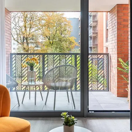 Scala By Moderna Profit- Lakowa 60e Apartment